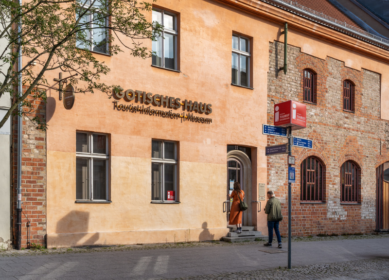 Gotisches haus (c) Visit Spandau, Dagmar Schwelle