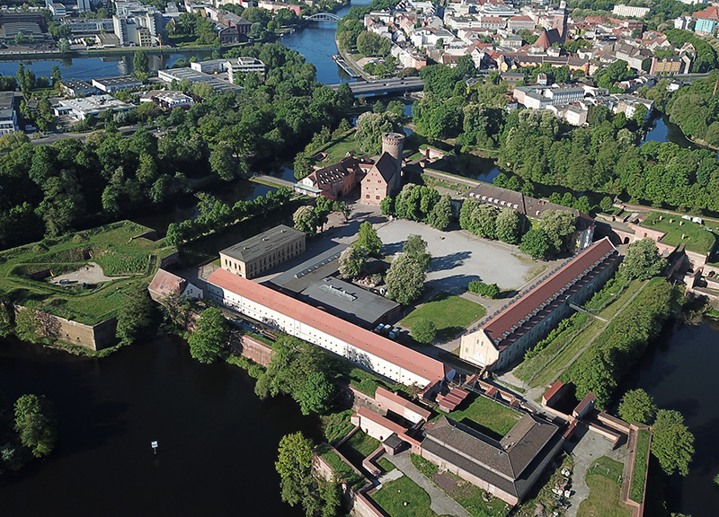 Zitadelle Spandau von oben (c) shutterstock