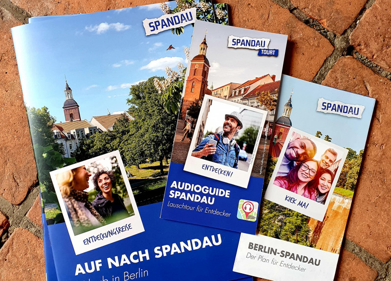 Flyer_Spandau_Claudia Schwaier