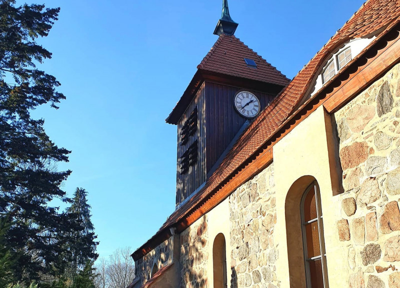Dorfkirche Gatow (c) Claudia Schwaier